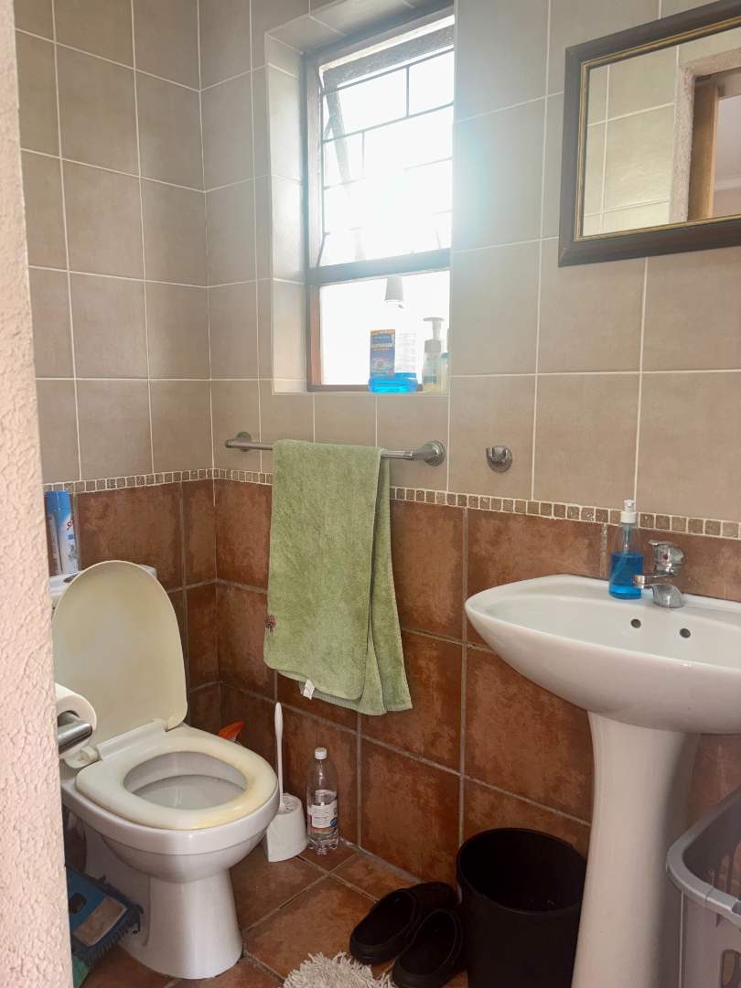 To Let 1 Bedroom Property for Rent in Stellenridge Western Cape